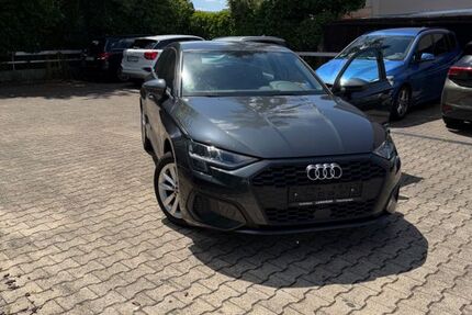 Audi A3 12.000 km 22.500 &euro; Ludwigsburg 71634
