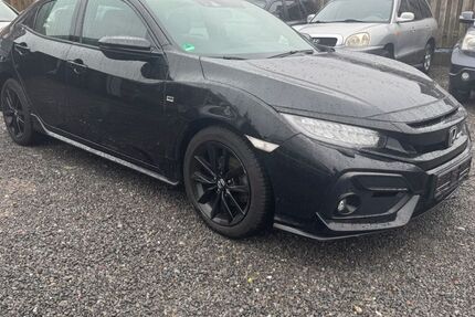 Honda Civic 210.000 km 11.500 &euro; Rastede/Wahnbek 26180