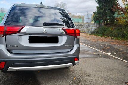Mitsubishi Outlander 125.000 km 15.800 &euro; Reutlingen 72770
