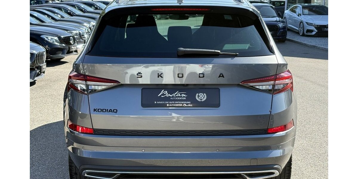 Skoda Kodiaq Sport Line KAMERA/NAVI/KEYLESS/MEMORY/AHK 97.362 km 28.900 &euro; Villingen-Schwenningen 78054