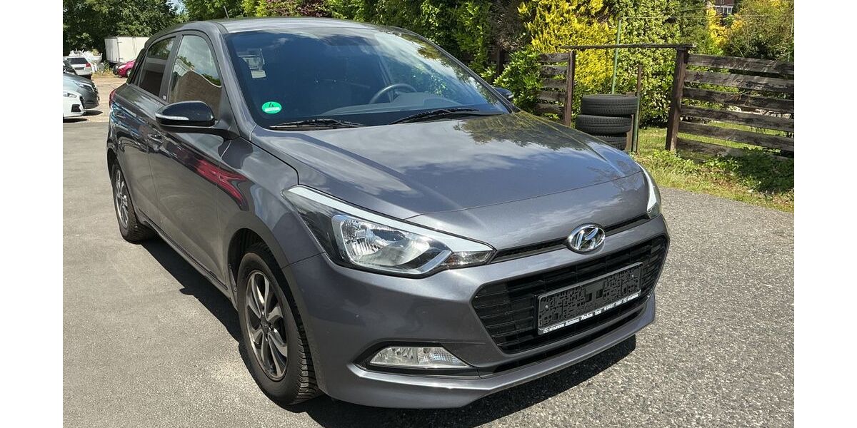 Hyundai i20 116.000 km 5.900 &euro; Varel 26316
