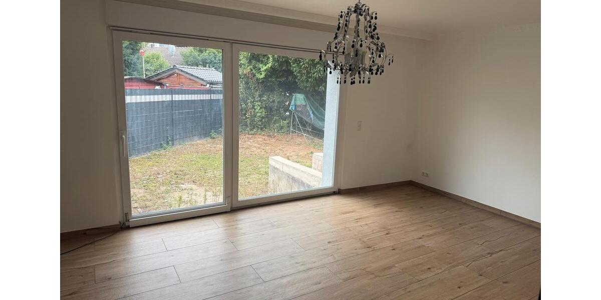 Reihenhaus Kerpen - 5 Zimmer, 130 m&sup2;, 1.850&euro; | Angebot:25905813