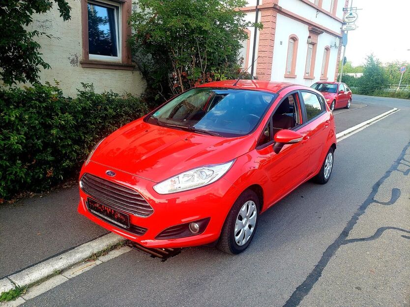 Ford Fiesta 64.772 km 5.700 € Mannheim 68309