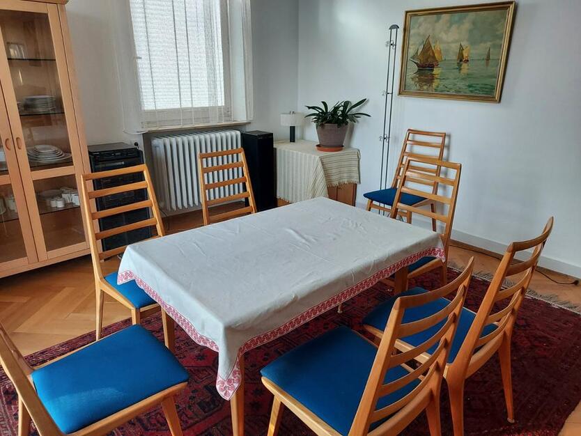 Möblierte helle 4-Zimmer AltbauWohnung in Stuttgart-Degerloch