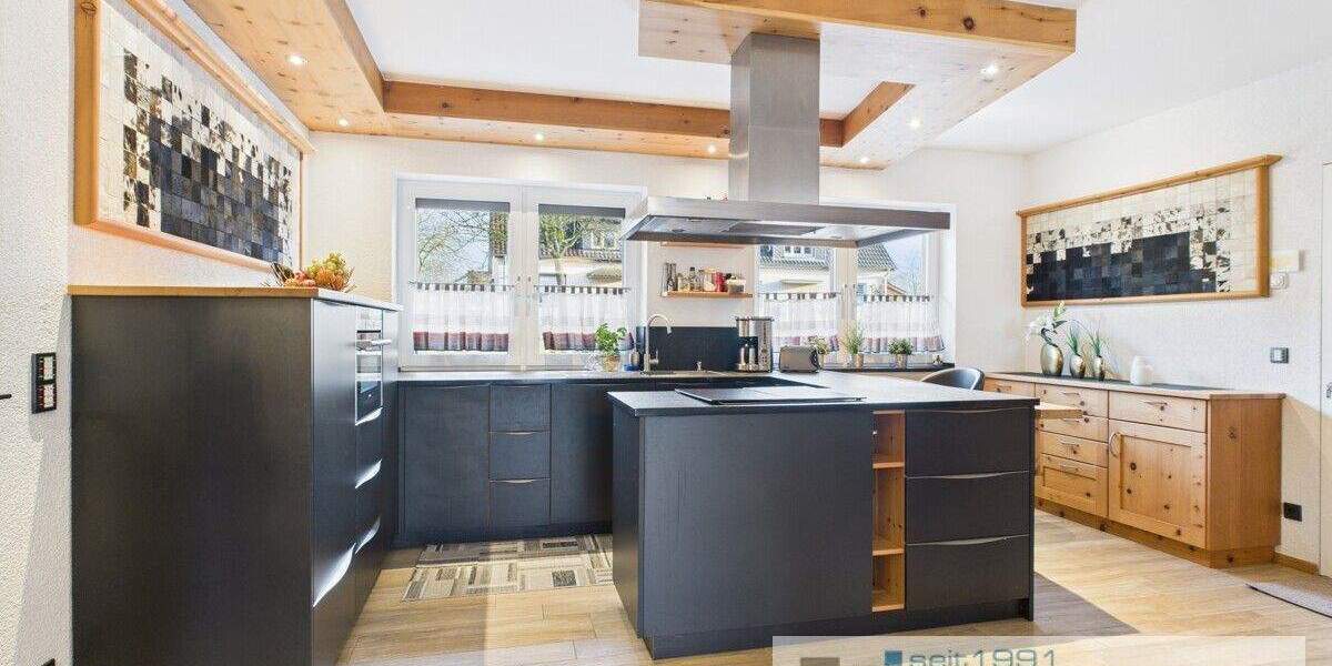 Einfamilienhaus Rechlin - 6 Zimmer, 330 m&sup2;, 1.350.000&euro; | Angebot:25665597