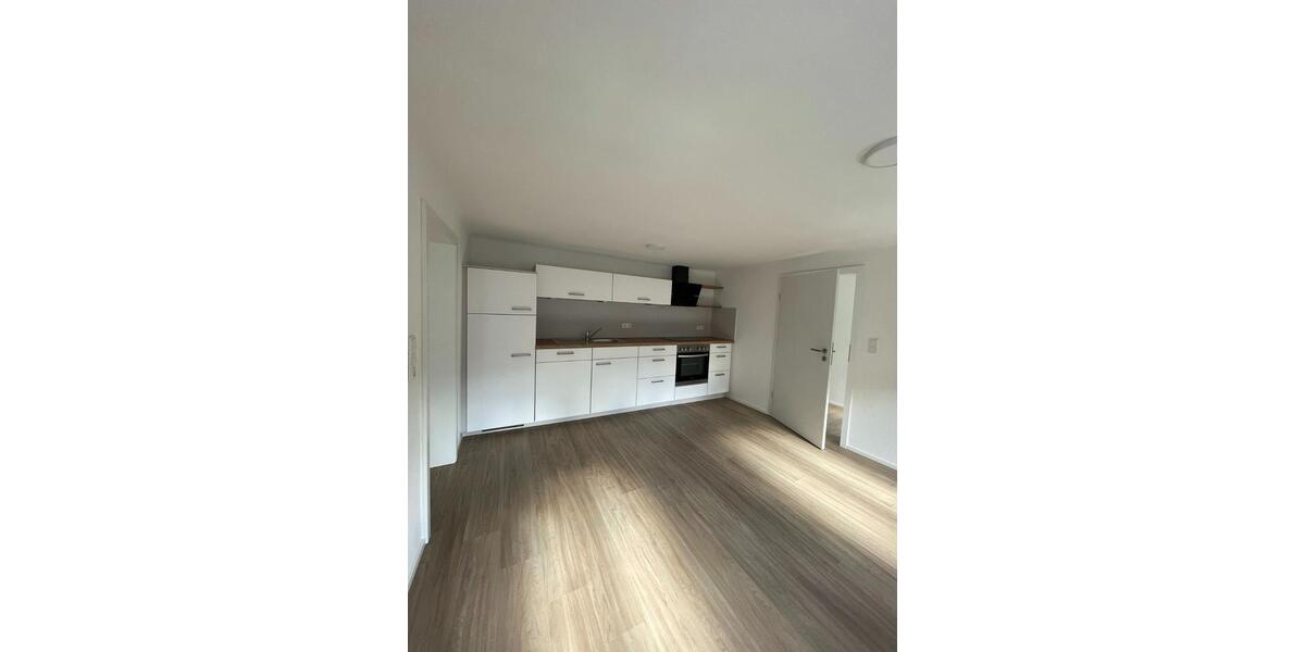 Etagenwohnung Arnstorf - 3 Zimmer, 70 m&sup2;, 530&euro; | Angebot:25512573