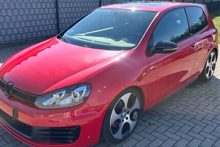 VW Golf 151.760 km 10.950 &euro; Dresden 01157