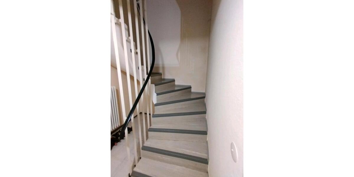 Einfamilienhaus Regensburg Ganghofersiedlung - 8 Zimmer, 245 m&sup2;, 425.000&euro; | Angebot:26096816