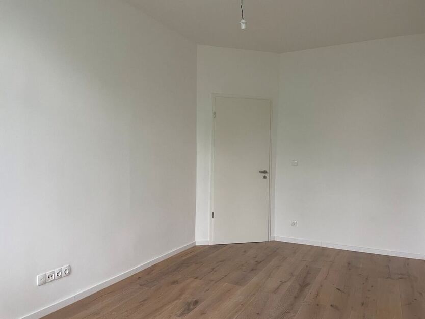 Großzügig Wohnen in hochwertig sanierter Etage im Zentrum von FalkensteinV. 5 zimmer