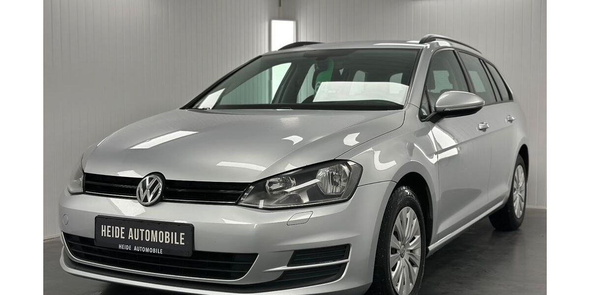 VW Golf 209.005 km 8.490 &euro; Heide 25746