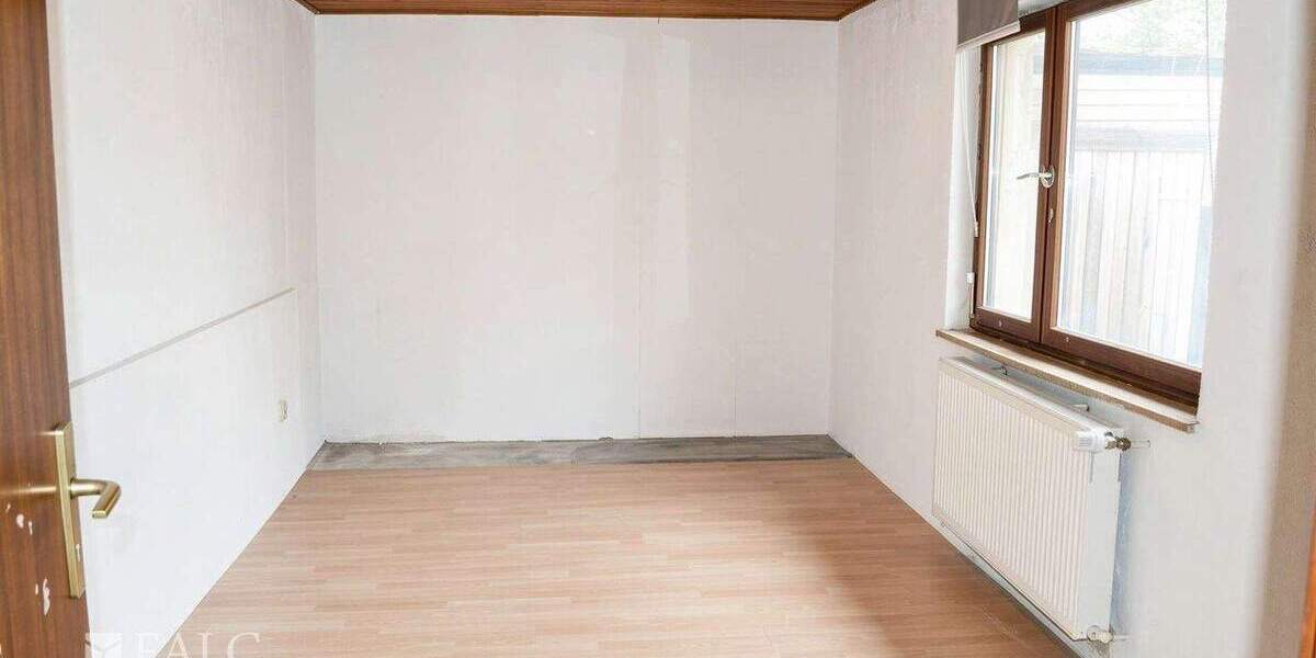 Reihenendhaus Waghäusel Wiesental - 4 Zimmer, 120 m&sup2;, 220.000&euro; | Angebot:25266620