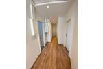 N-Glockenhof ! Neuwertige 5-ZW, 127 m², EBK, Laminat im 3.OG ohne Aufzug 5 zimmer