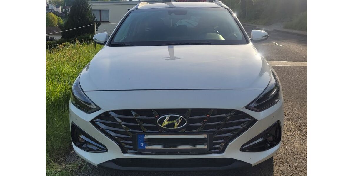 Hyundai i30 14.500 km 22.500 &euro; Montabaur 56410