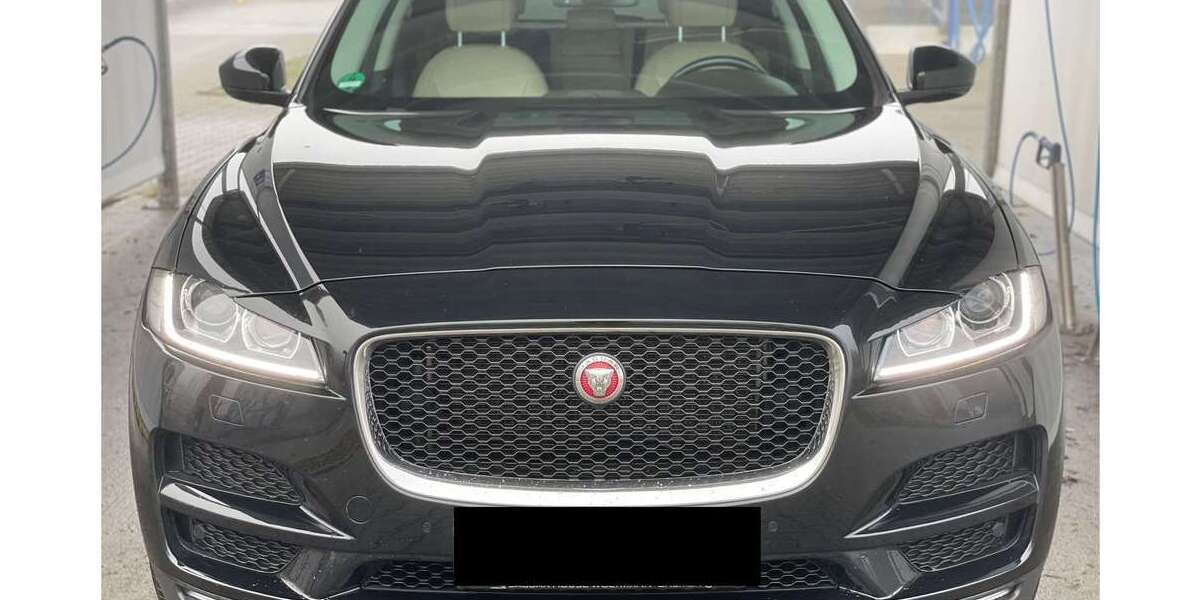 Jaguar F-Pace 151.000 km 19.400 &euro; Bremen 28759