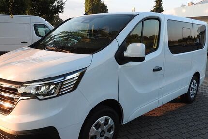 Renault Trafic 9.920 km 34.300 &euro; Miesitz 07819