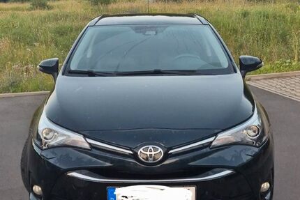 Toyota Avensis 116.400 km 14.850 &euro; Wildflecken 97772