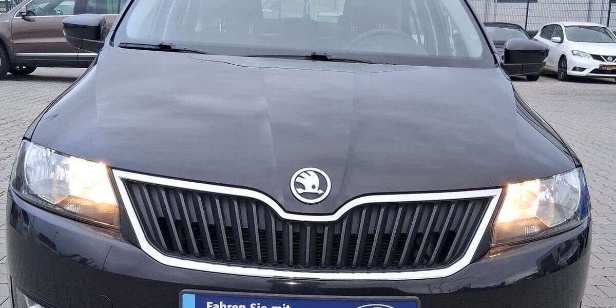 Skoda Rapid/Spaceback 98.000 km 8.450 &euro; Kelkheim 65779