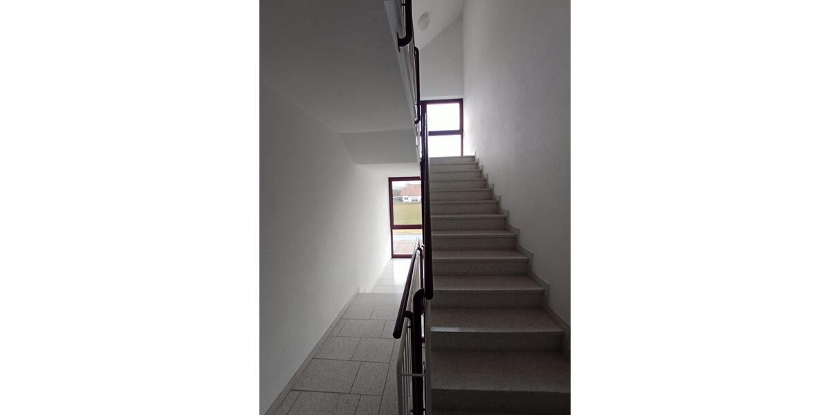 2 Zimmer Penthouse Wohnung in Laupheim-Untersulmetingen 2 zimmer