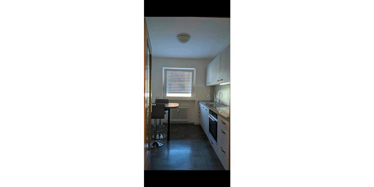 Etagenwohnung Würzburg Heuchelhof - 3 Zimmer, 73 m&sup2;, 900&euro; | Angebot:25402242