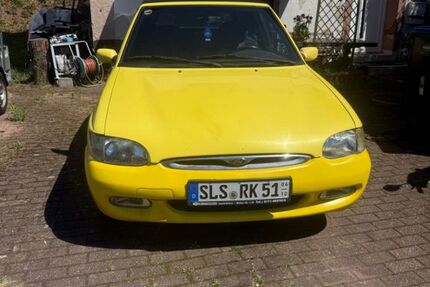 Ford Escort 171.900 km 2.100 &euro; Nalbach 66809
