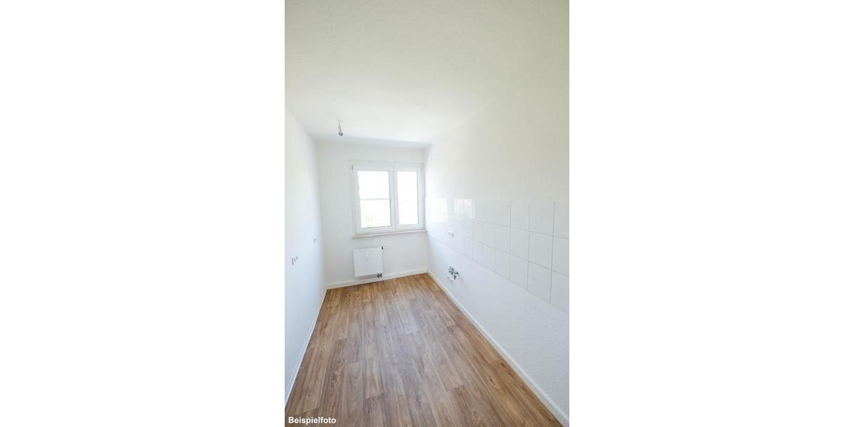 Etagenwohnung Saalfeld (Saale) - 3 Zimmer, 59 m&sup2;, 336&euro; | Angebot:26067537