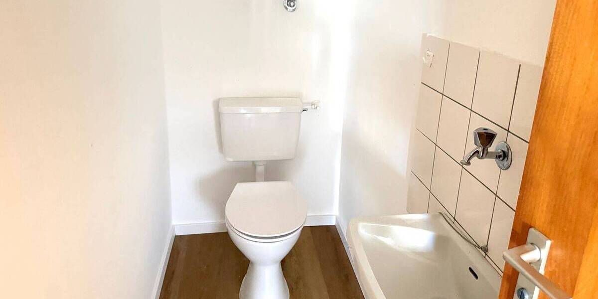Etagenwohnung Kassel Fasanenhof - 3 Zimmer, 118 m&sup2;, 1.125&euro; | Angebot:26904209