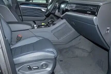 VW Touareg 13.200 km 82.500 &euro; Dietzenbach 63128