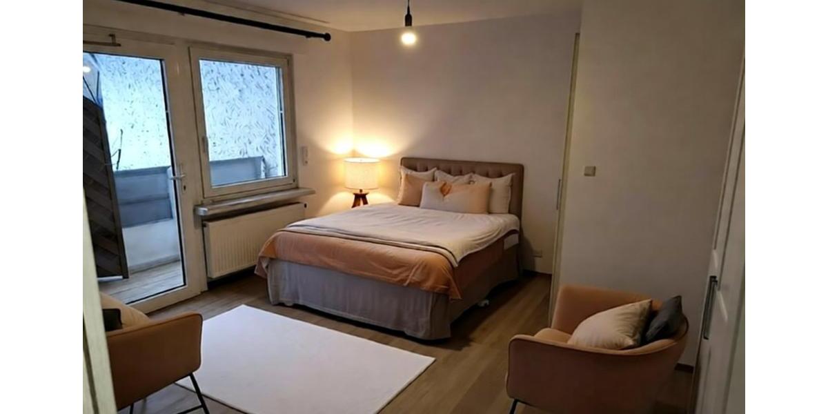 Etagenwohnung Reichshof - 2 Zimmer, 77 m&sup2;, 650&euro; | Angebot:25538417