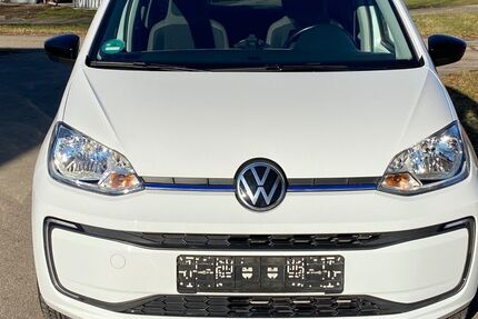 VW e-up! 95.000 km 10.200 &euro; Eggenthal 87653