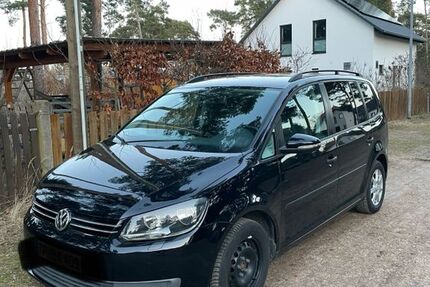 VW Touran 99.902 km 6.800 &euro; Am Mellensee 15838