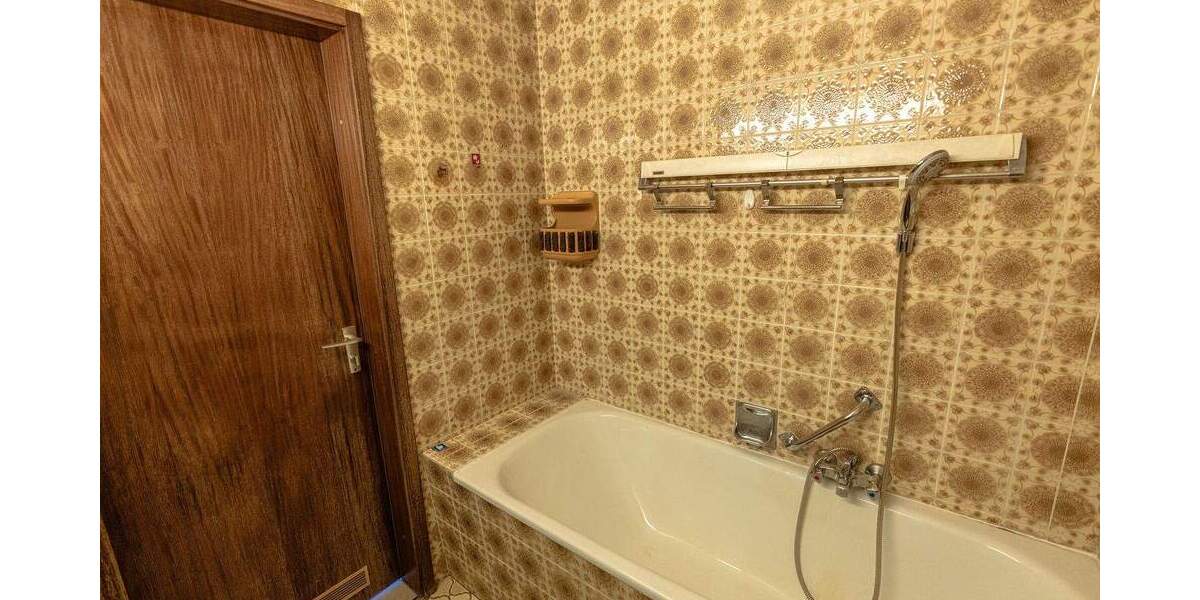 Etagenwohnung Schramberg - 3 Zimmer, 82 m&sup2;, 144.500&euro; | Angebot:25771074