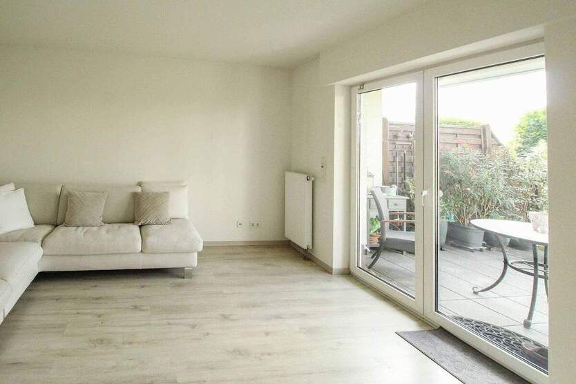 Einzigartige Gartenwohnung in Volmerswerth - nur wenige Schritte zum Rhein 2 zimmer