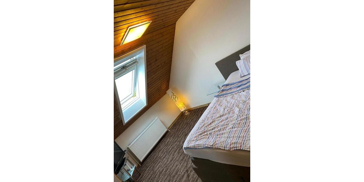 Reihenhaus Kaltenkirchen - 7 Zimmer, 125 m&sup2;, 2.000&euro; | Angebot:26164411