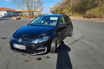 VW Golf 107.000 km 14.400 &euro; Flieden 36103