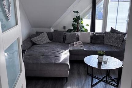 Wohnung Esens - 3 Zimmer, 90 m&sup2;, 930&euro; | Angebot:26349341
