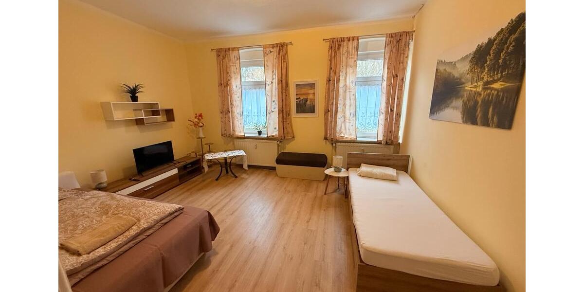 Etagenwohnung Adorf/Vogtland Vogtland - 2 Zimmer, 70 m&sup2;, 630&euro; | Angebot:26096670
