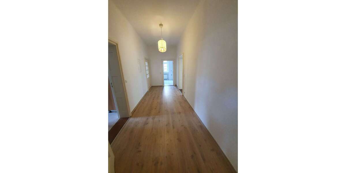 Etagenwohnung Hildesheim Oststadt - 2 Zimmer, 77 m&sup2;, 650&euro; | Angebot:26897638