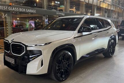 BMW XM