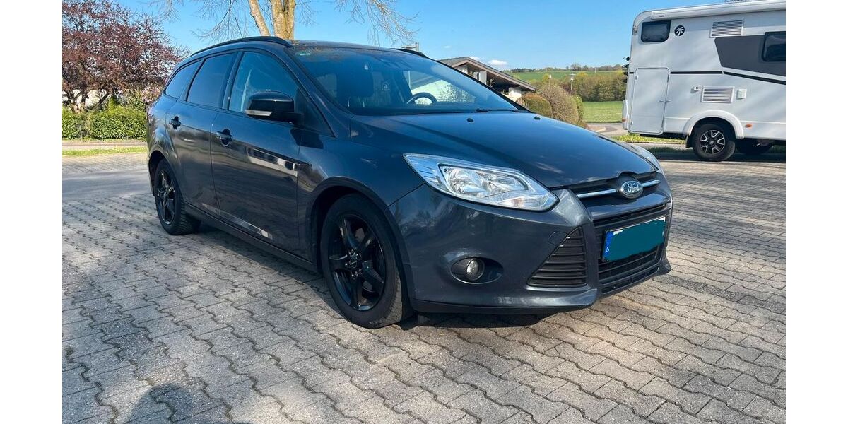 Ford Focus 195.500 km 3.900 &euro; Bad Wurzach 88410