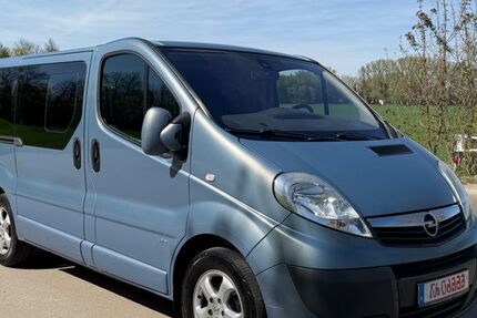 Opel Vivaro 277.000 km 9.500 &euro; Königsbrunn 86343