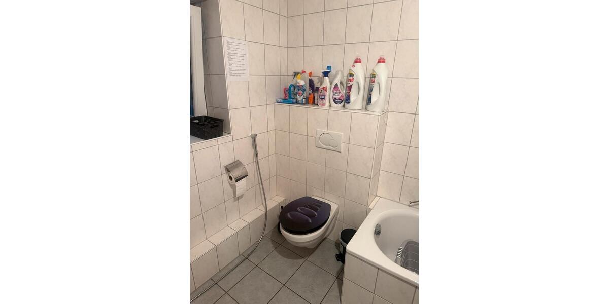 Erdgeschoßwohnung Schriesheim - 4 Zimmer, 112 m&sup2;, 620&euro; | Angebot:26687954