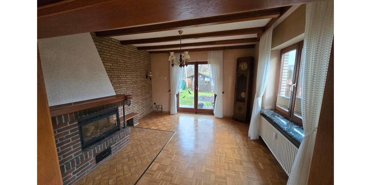 Erdgeschoßwohnung Wesselburen - 4 Zimmer, 111 m&sup2;, 1.370&euro; | Angebot:25963496