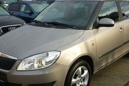 Skoda Fabia 69.000 km 6.300 € Gera 07548