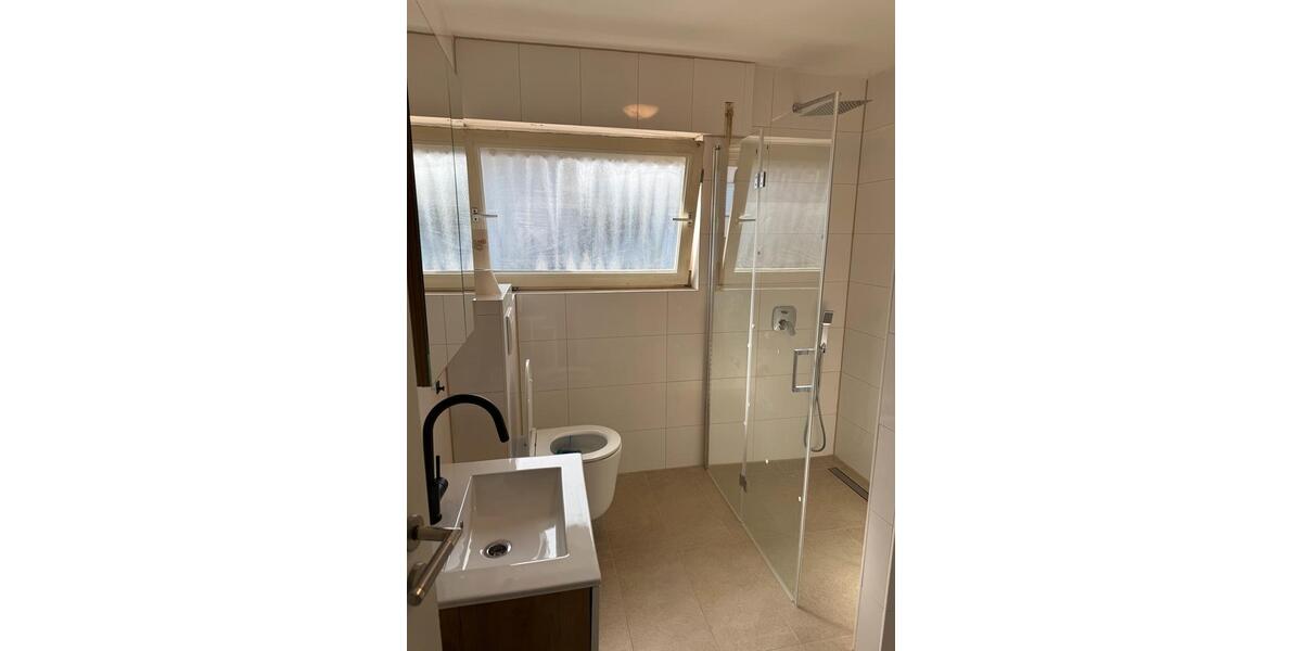 Mehrfamilienhaus, Wohnhaus Oberderdingen - 3 Zimmer, 105 m&sup2;, 1.250&euro; | Angebot:26130666