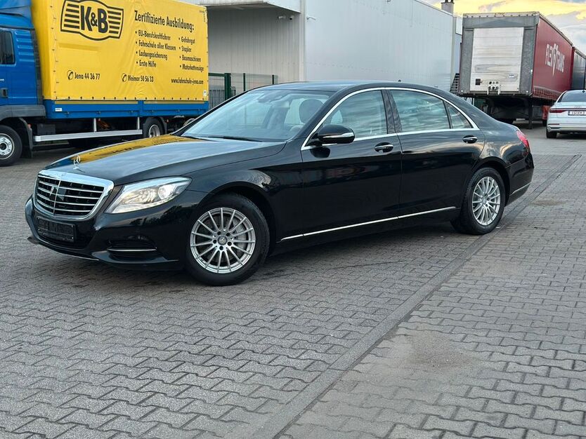 Mercedes-Benz S 350 90.000 km 41.638 € Großschirma 09603