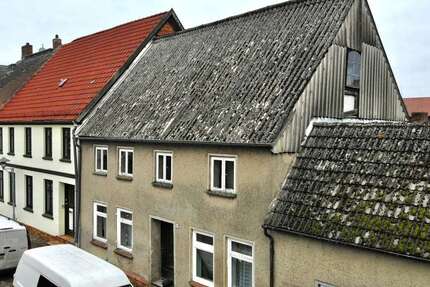 Haus Gnoien - 7 Zimmer, 109 m&sup2;, 19.900&euro; | Angebot:25087220