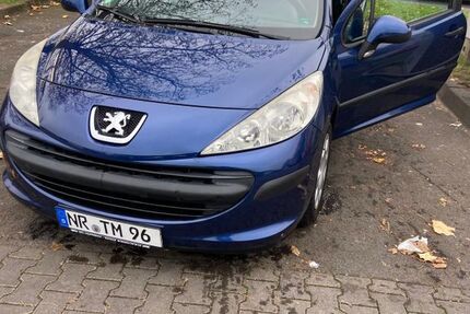 Peugeot 207 118.000 km 2.350 &euro; Königswinter 53639