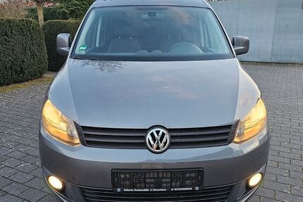 VW Caddy 148.000 km 8.500 &euro; Neuenhaus 49828