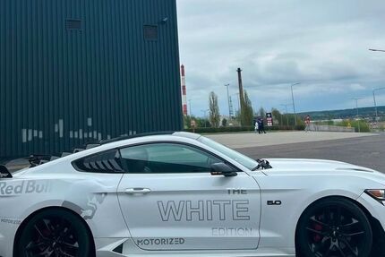 Ford Mustang 102.500 km 26.100 &euro; Krefeld 47799