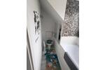 Teilmöbliertes 1 Zimmer Apartment im DG mit Kochecke und